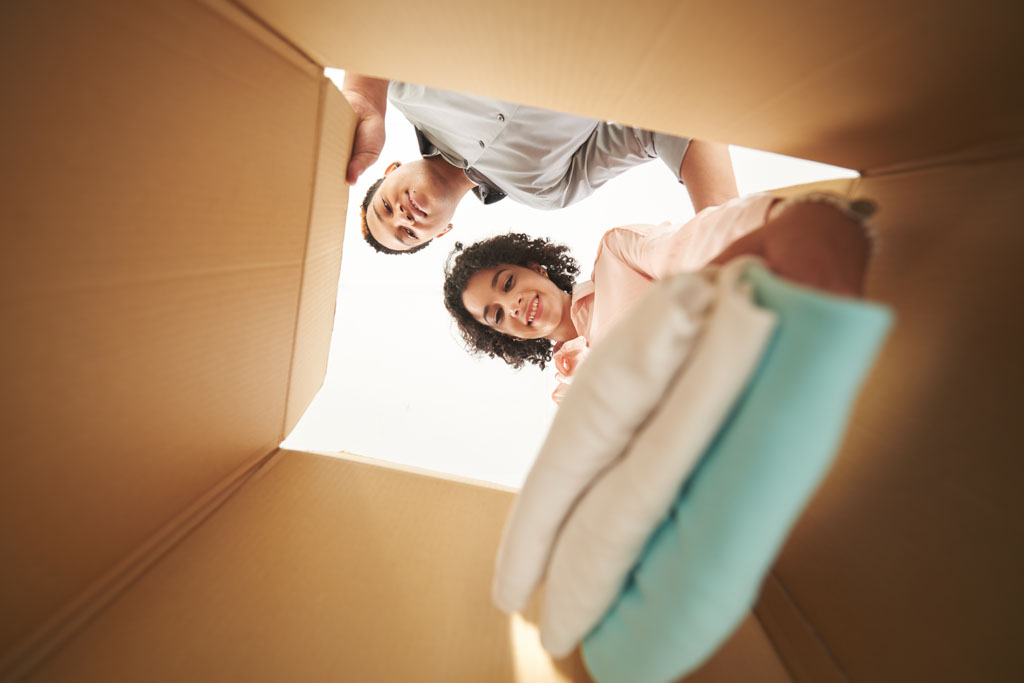 affordable local movers loading truck in Chicago Illinois